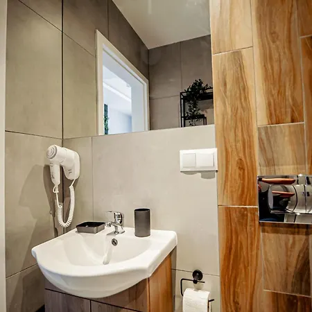 게스트하우스 Dana 3*