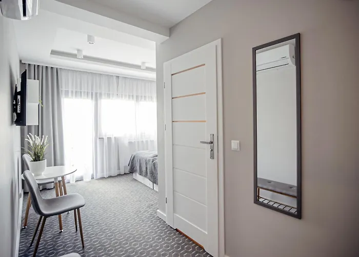 Dana Πανσιόν Dziwnów