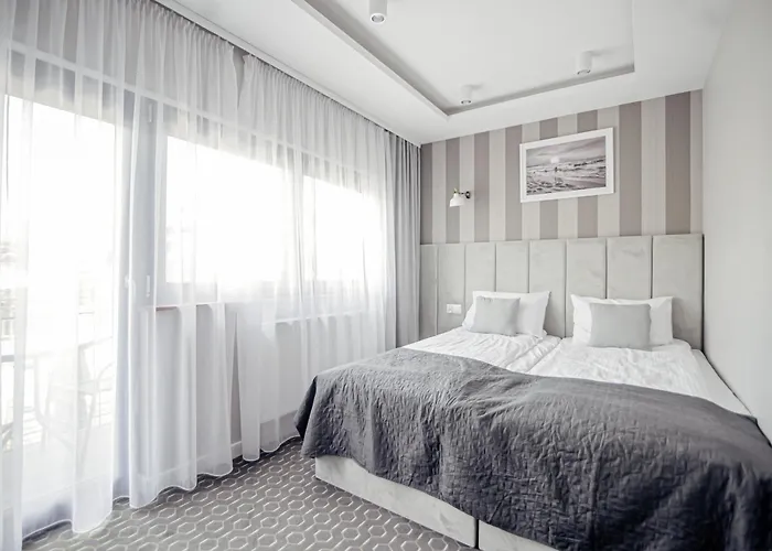 Dana Πανσιόν Dziwnów