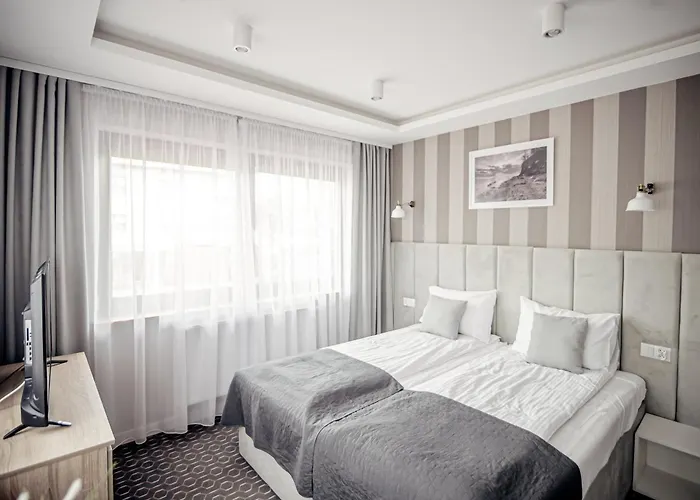 Πανσιόν Dana 3*